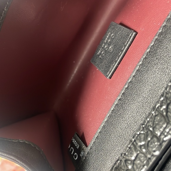 Small Gucci purse with adjustable handle and chain - Picture 6 of 7